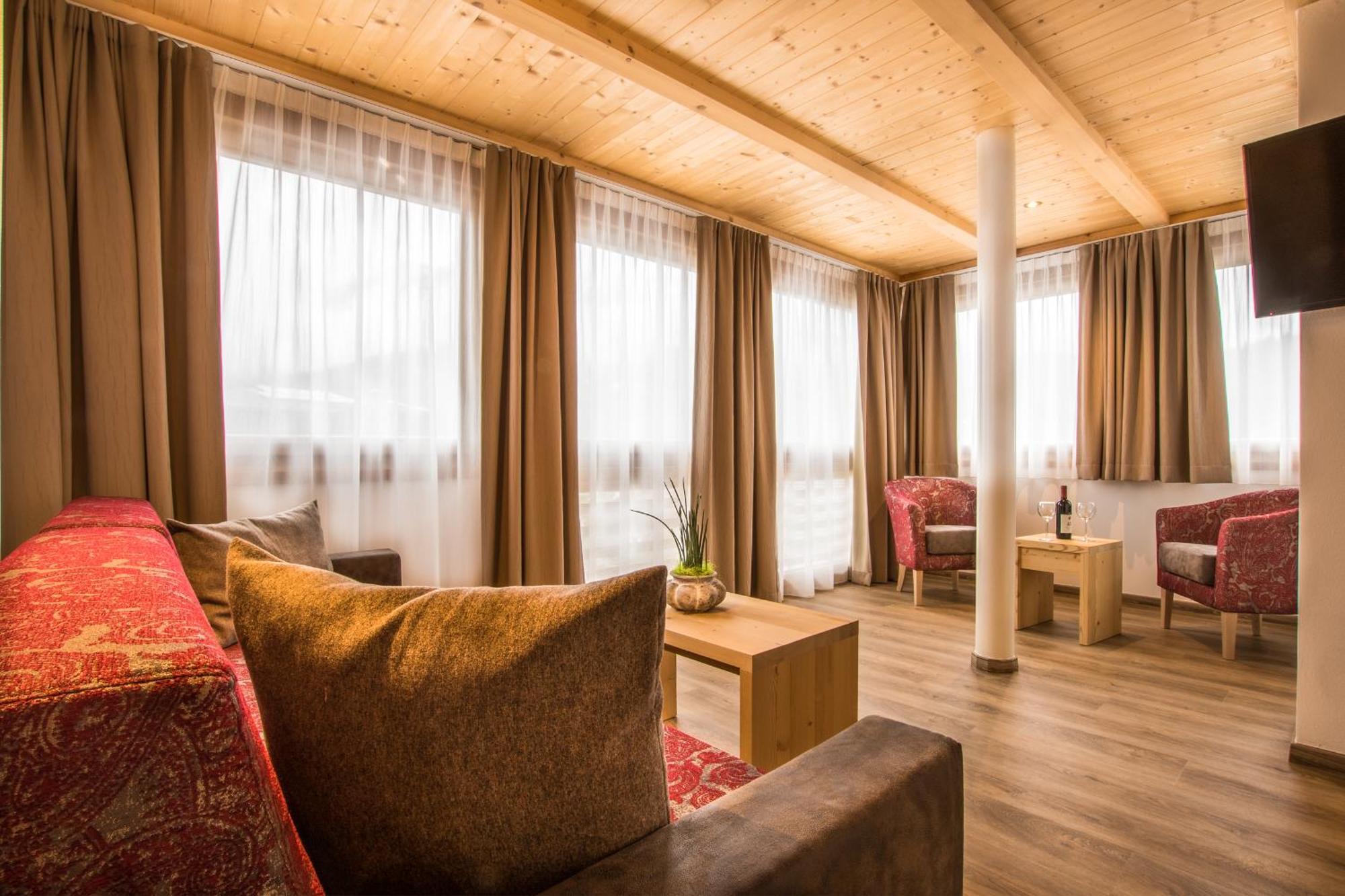 Residence Crazzolara Ла Вилла Экстерьер фото
